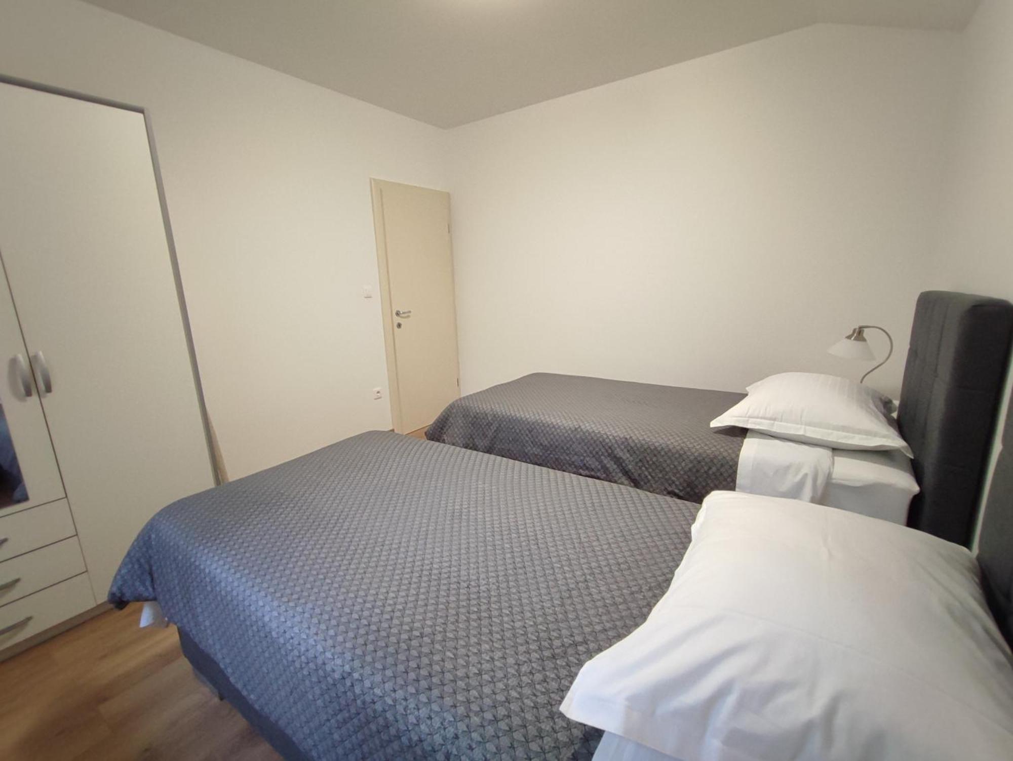 Apartment Soric Trogir Bagian luar foto